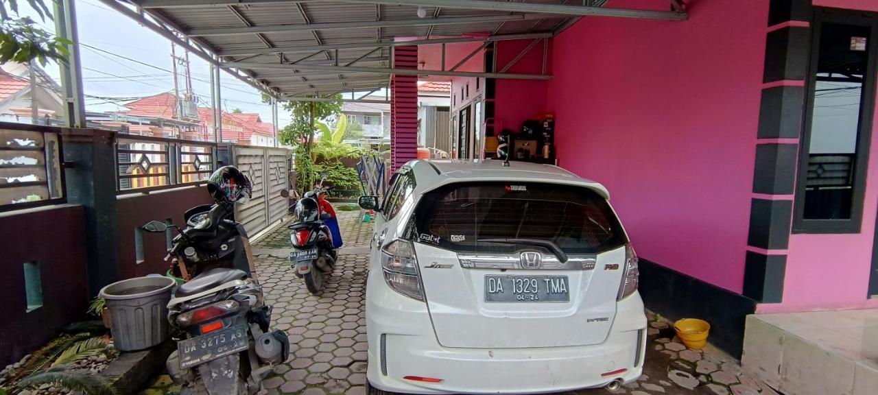 Hotel Spot On 92466 Adam Kost Syariahnearwisata Jembatan Barito Banjarmasin  Exterior foto